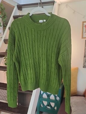 GAP Green Cable-Knit Crewneck Sweater